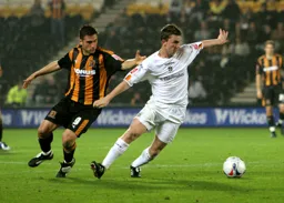 Kevin Foley showing good balance