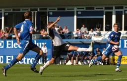 Dave Edwards stretching for the ball