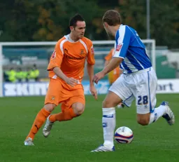 David Bell on the ball
