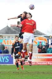 Asa Hall in an aerial duel