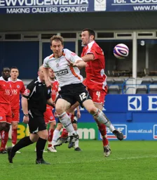 David Livermore lays the ball off