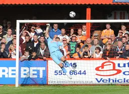 Kevin Pilkington with a fine save