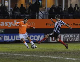 Alex Lawless lets fly but no joy this time