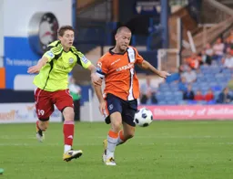 Keith Keane gets away from James Rowe