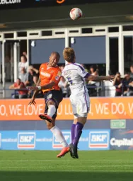 Ross Lafayette heads on