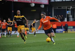 Luke Rooney makes a run