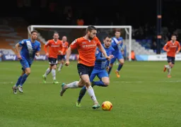 Stephen O`Donnell charges forward with the ball