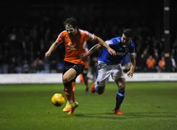 Danny Hylton head down on another run