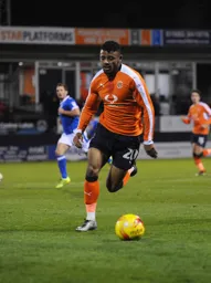 Isaac Vassell making a run