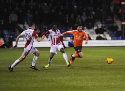 Luke Gambin shows a turn of pace