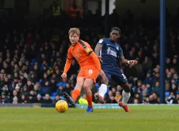 Luke Berry picks out a pass