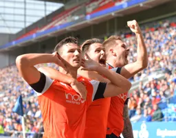 Matty Pearson silences the home crowd with his 86th minute equaliser