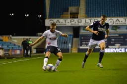 Jordan Clark sets up a cross into the penalty area