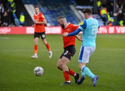 Allan Campbell keeping control of the ball in midfield
