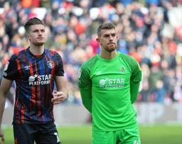 Reece Burke and Alex Palmer ahead of kick off