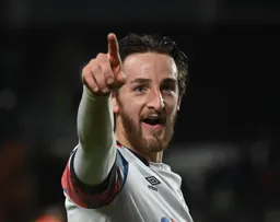 In Lord Kitchener style Tom Lockyer tells the travelling Hatters. Your team needs your support