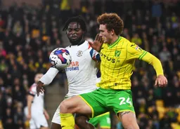 Fred Onyadinma competes for the ball against Josh Sargent