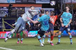 EElijah Adebayo in the mix