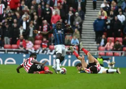 Marvelous Nakamba moves forward while everybody decides to have a lay down