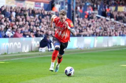 Alfie Doughty makes a run down the right flank