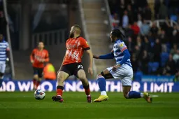 Allan Campbell looks to see where the ball should go