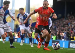 Allan Campbell moves away from Joe Rankin-Costello