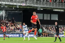 Carlton Morris gets airborne