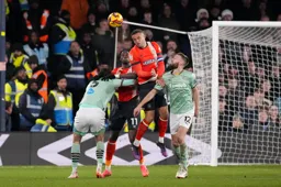 Carlton Morris is boxed off