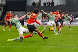 Tahith Chong gets the ball across into the danger area