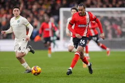 Tahith Chong advancing
