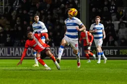 Lamine Fanne plays the ball forward