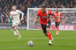 Carlton Morris advances