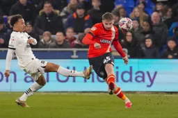 Alfie Doughty crosses