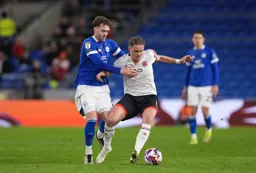 Thelo Aasgaard gets close attention