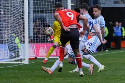 Carlton Morris gets a shot away