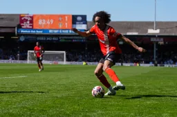 Tahith Chong about to cut inside