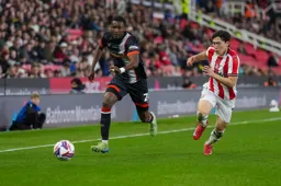 Christ Makosso sprints down the wing