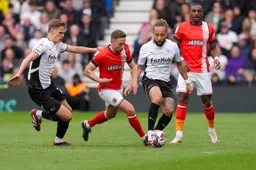 Jordan Clark battles through