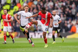 Lamine Fanne brings the ball under control