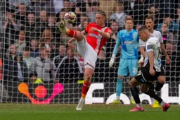 Thelo Aasgaard brings the ball under control