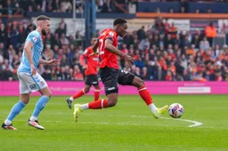 Lamine Fanne surges forward