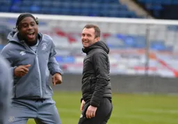Laughing with Pelly