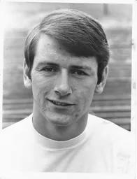 Bruce Rioch 27