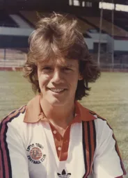 Graham Jones 33