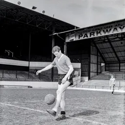 Jim Goldie (2)