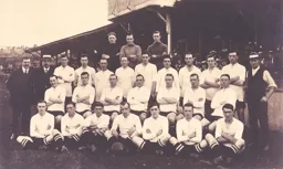 Luton Town Team Photo 1920-21