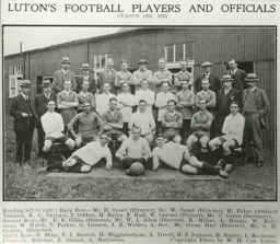 Luton Town Team Photo 1921-22 5