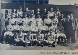 Luton Town Team Photo 1930-31 2