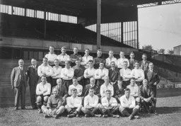 Luton Town Team Photo 1933-34 2