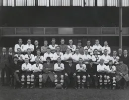 Luton Town Team Photo 1935-36 4